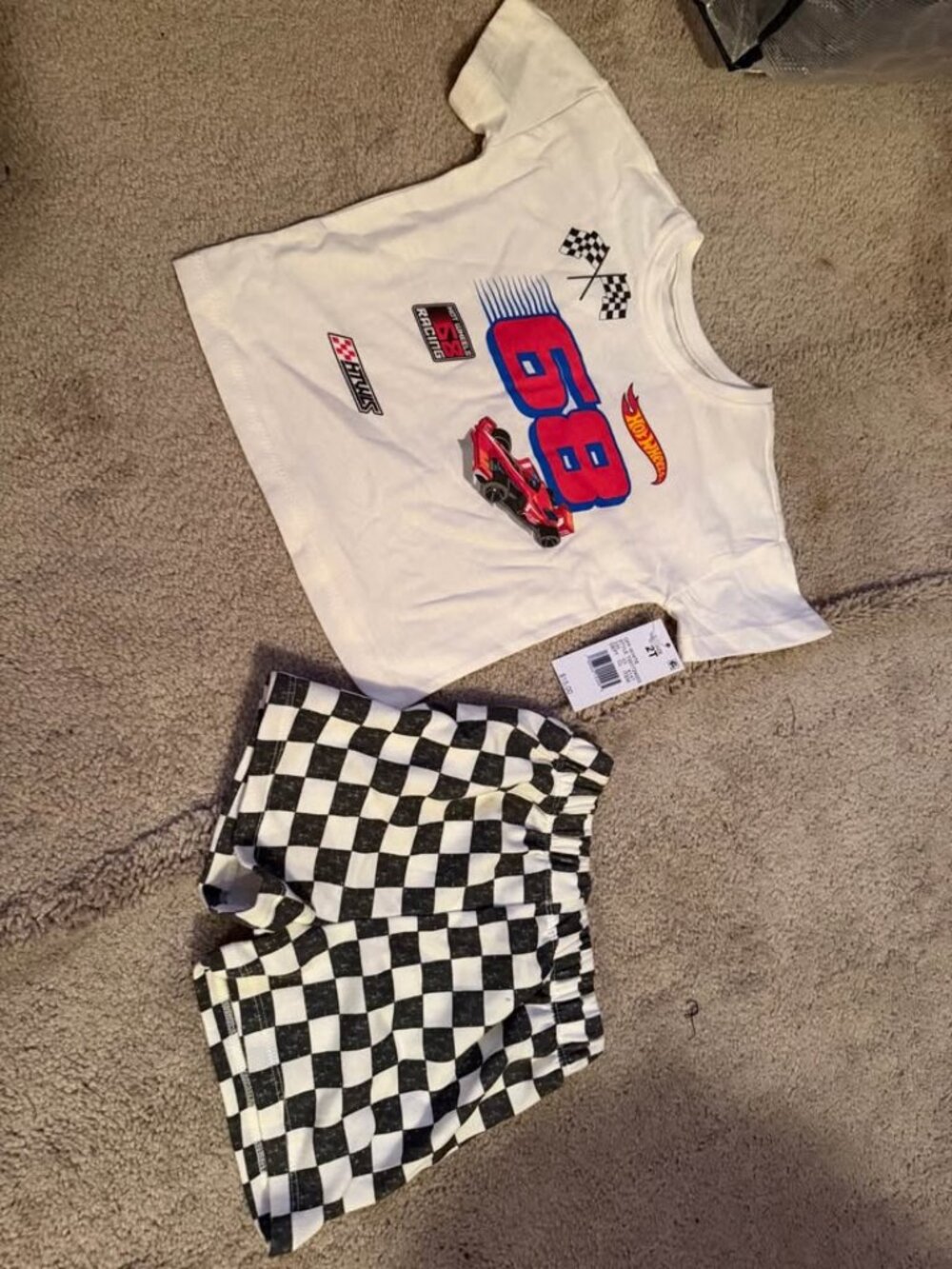 Hot wheels toddler outfit set - NWT - 2T